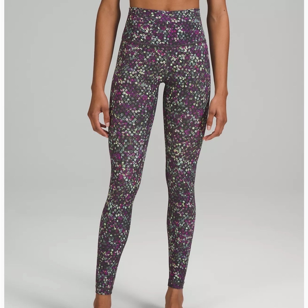 Lululemon Wunder Under High-Rise Tight 25". Full-On Luxtreme